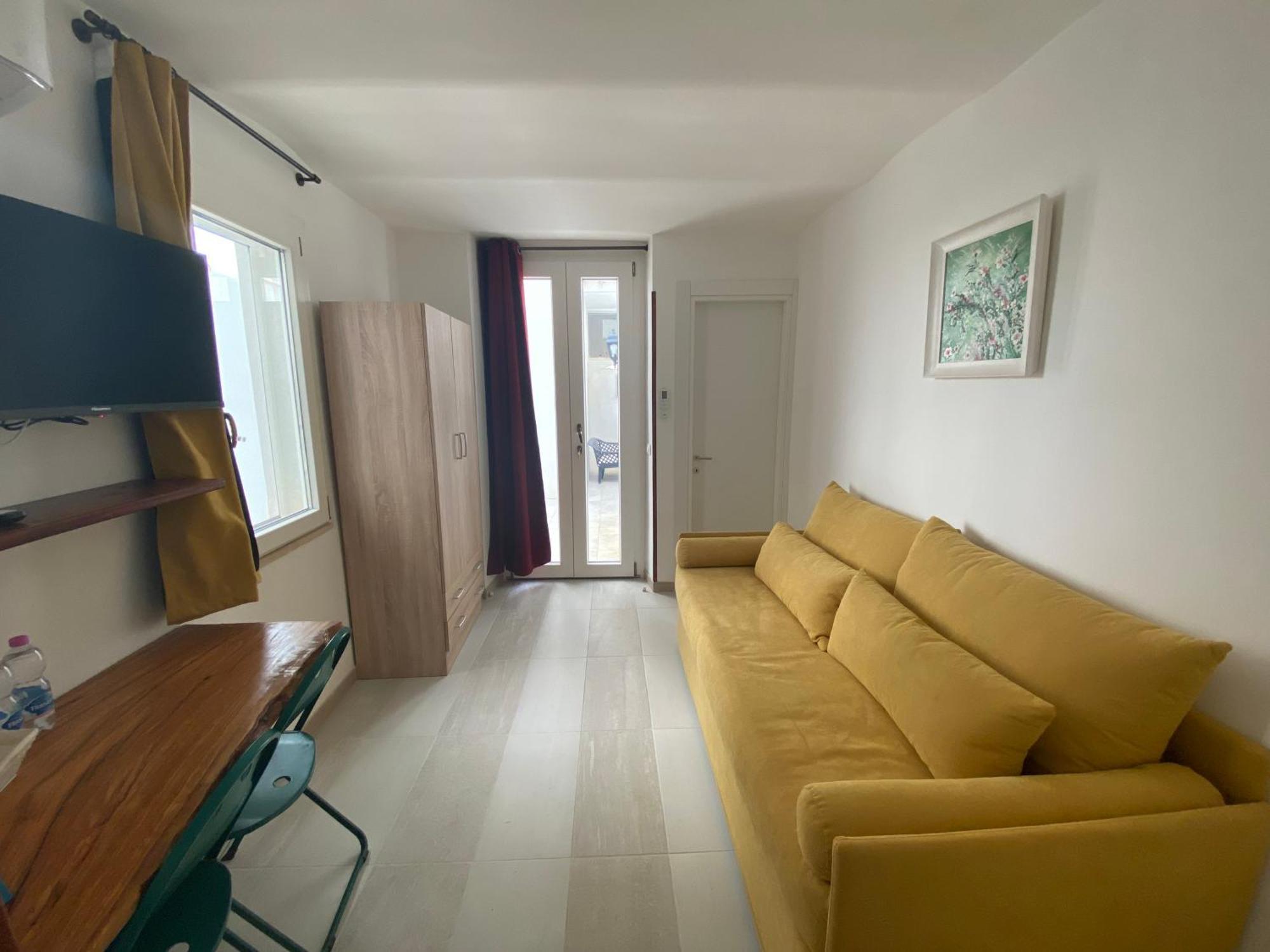 Touristhouse Monopoli 10 Bed & Breakfast ภายนอก รูปภาพ